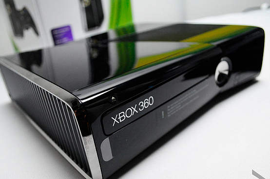Xbox 360 S 250 Gb Freeboot + LT-3.0 (170 игр на HDD)